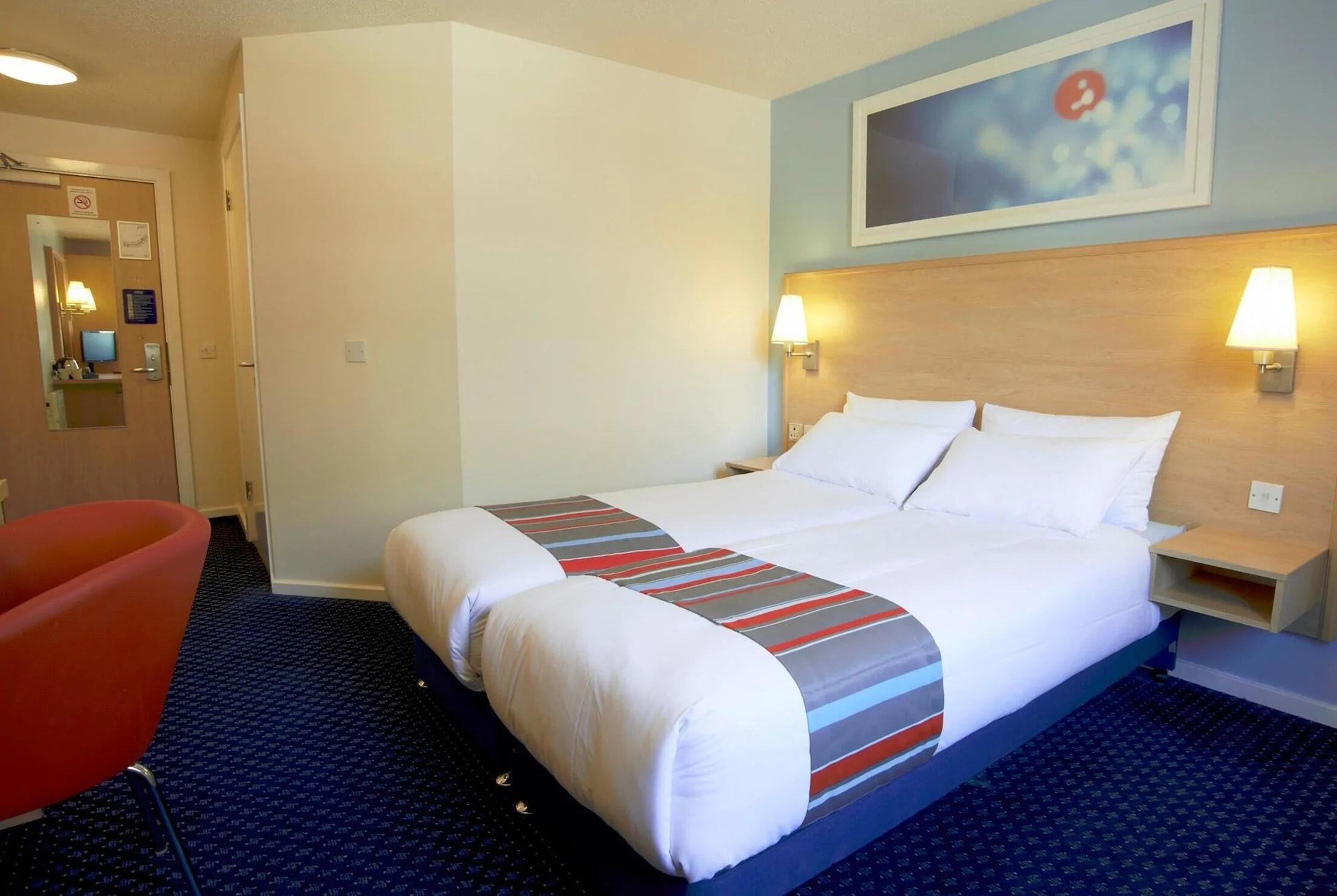 Travelodge London Docklands Exterior photo